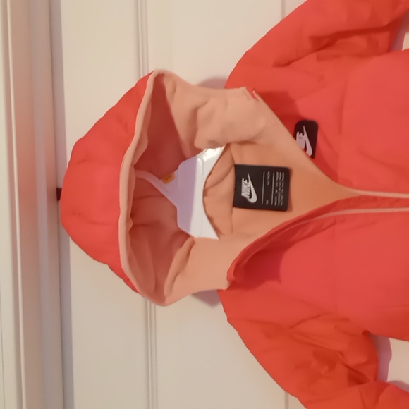 Nike Racer Pink Snowsuit to keep your little one stay warm NWT size 9 months - Picture 9 of 10